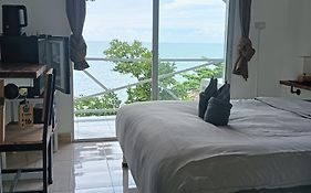 Cliff Cottage